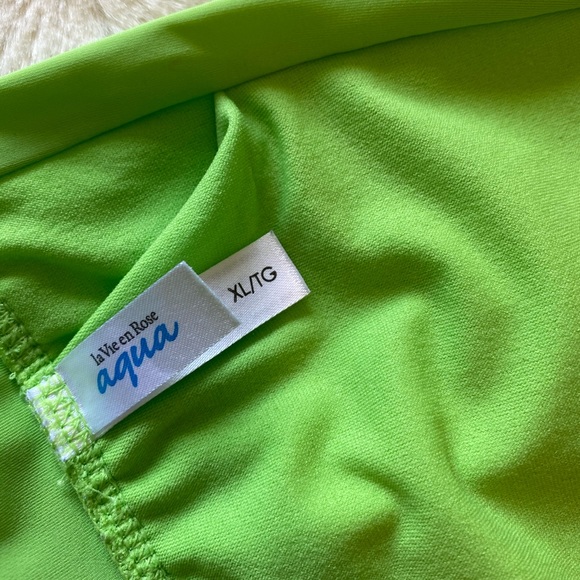 Lime green bikini top - Picture 5 of 6